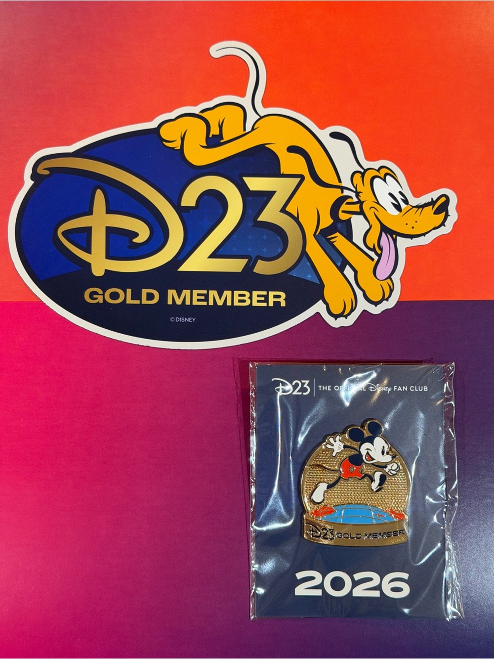 NEW D23 THE OFFICIAL FAN CLUB 2026 GOLD MEMBER MICKEY MOUSE PIN & PLUTO MAGNET